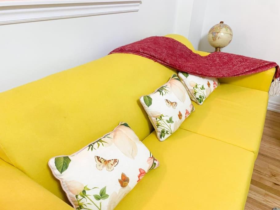 Elegant Rooms In Shared Townhouse Next To Beach Whitby Esterno foto